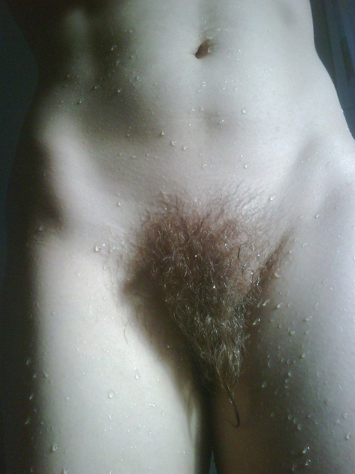 hairywomenpussy:  matthiascyber: allhairygirls: Another perfect hairy pictures… http://ift.tt/1BPlFxQ 