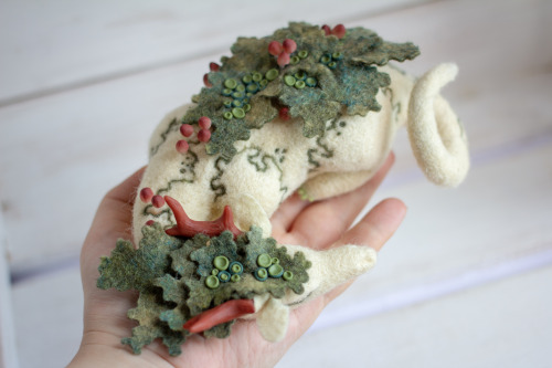 cet-abime: shyshyru: Sleeping mossy girls [id: nine photos of felt dragons covered in moss, taken fr