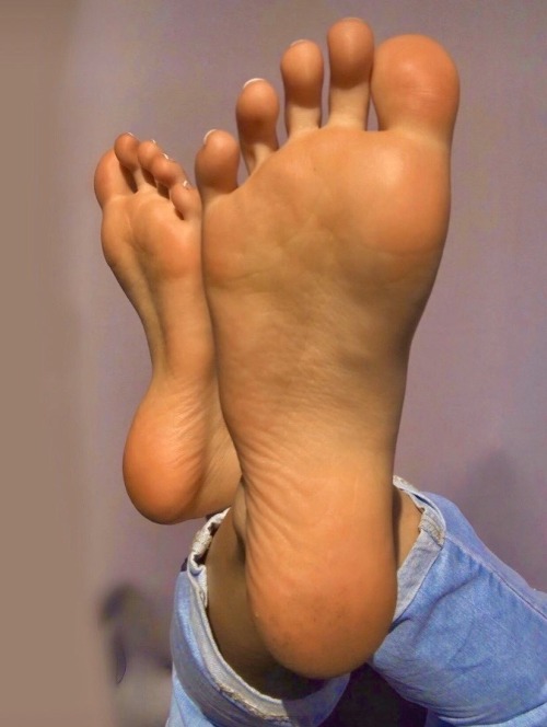 Sweet Young Feet