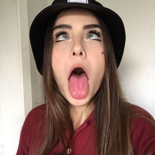http://streetgrl.tumblr.com/post/160911256657