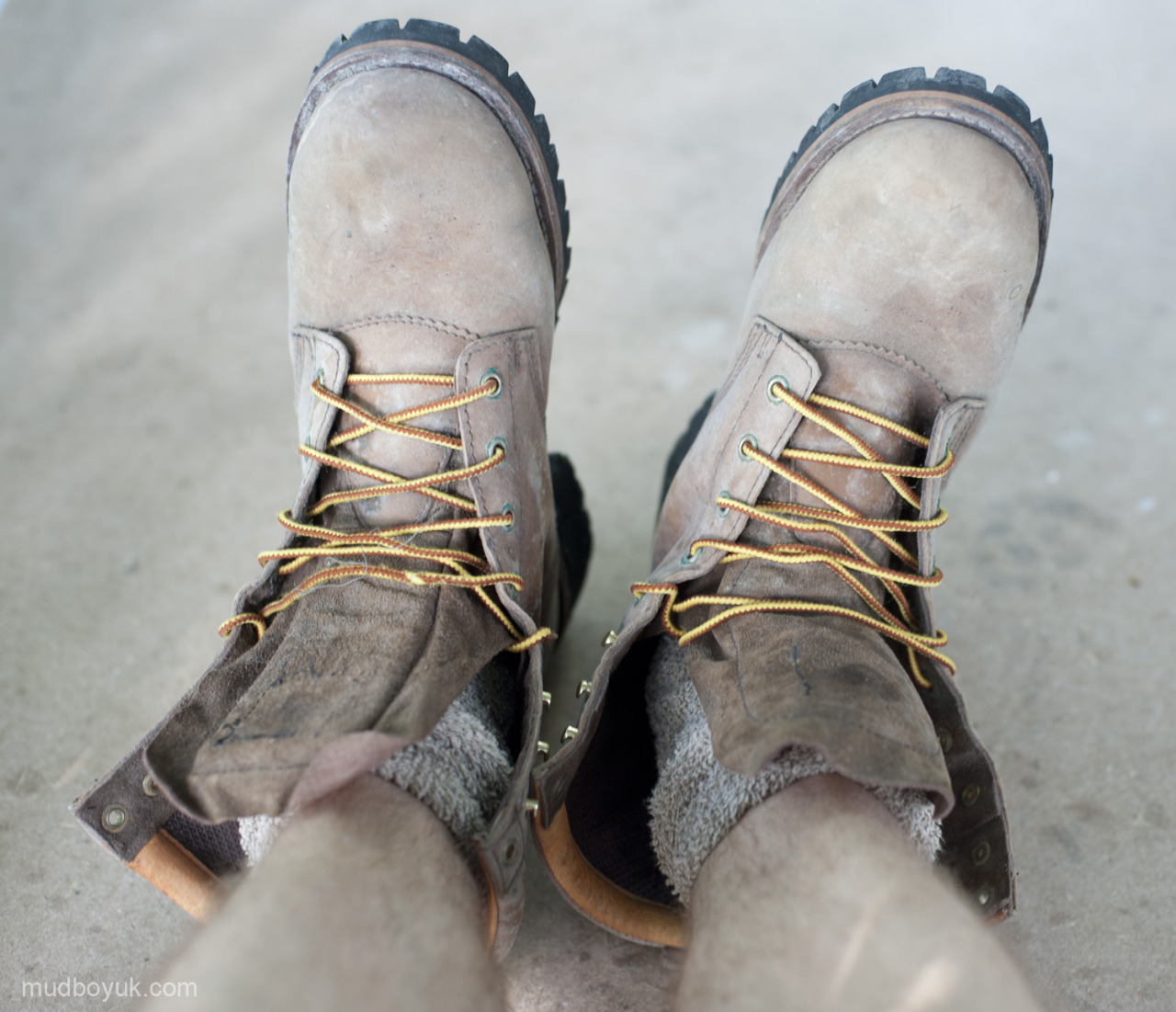 mudboyuk:  dirty work boots