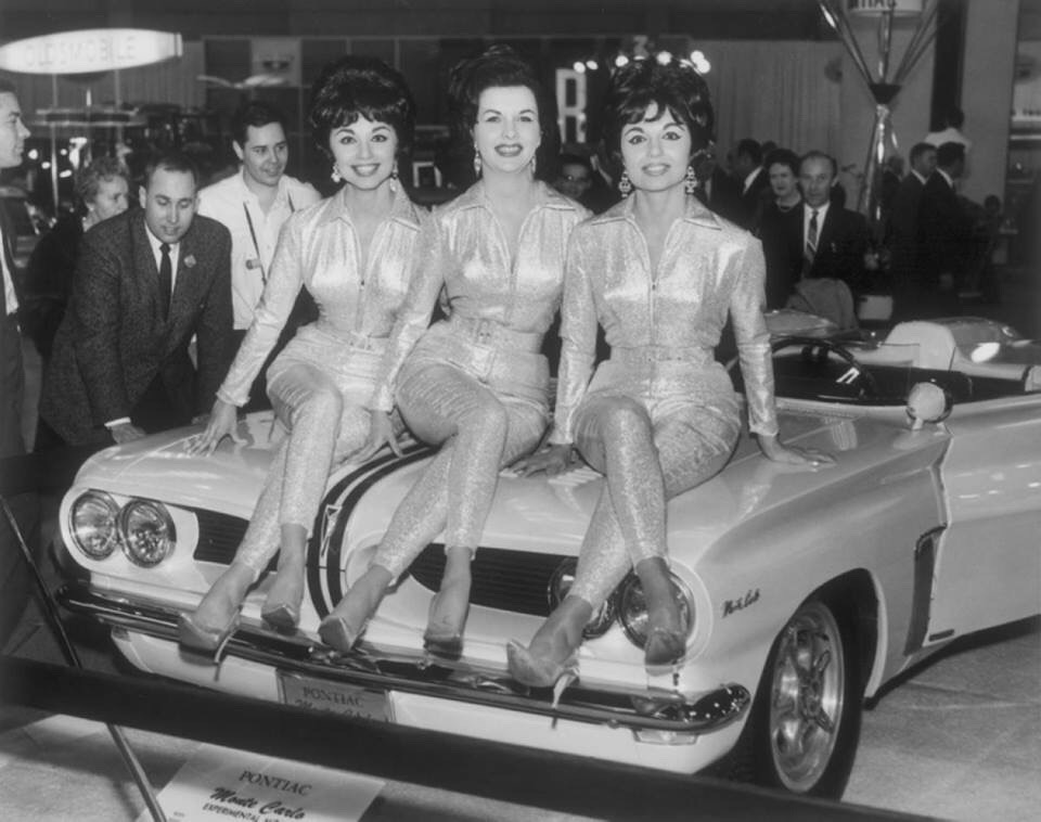 hotrodzandpinups:Old school