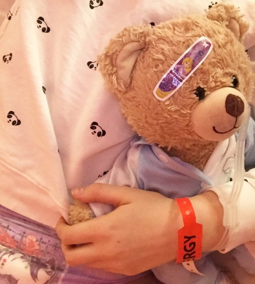 mermaid-princess-gracie: my nurses think my diapeys are adorable and they all say i’m da cutes