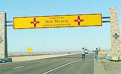 coloramythicalbeast:  Dancing across State lines 