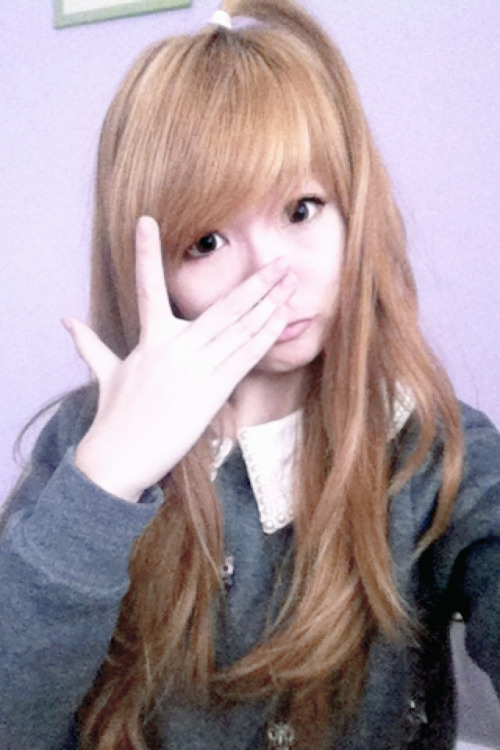 pinktokki:  my friends said my hair today made me look 5 years old -.-