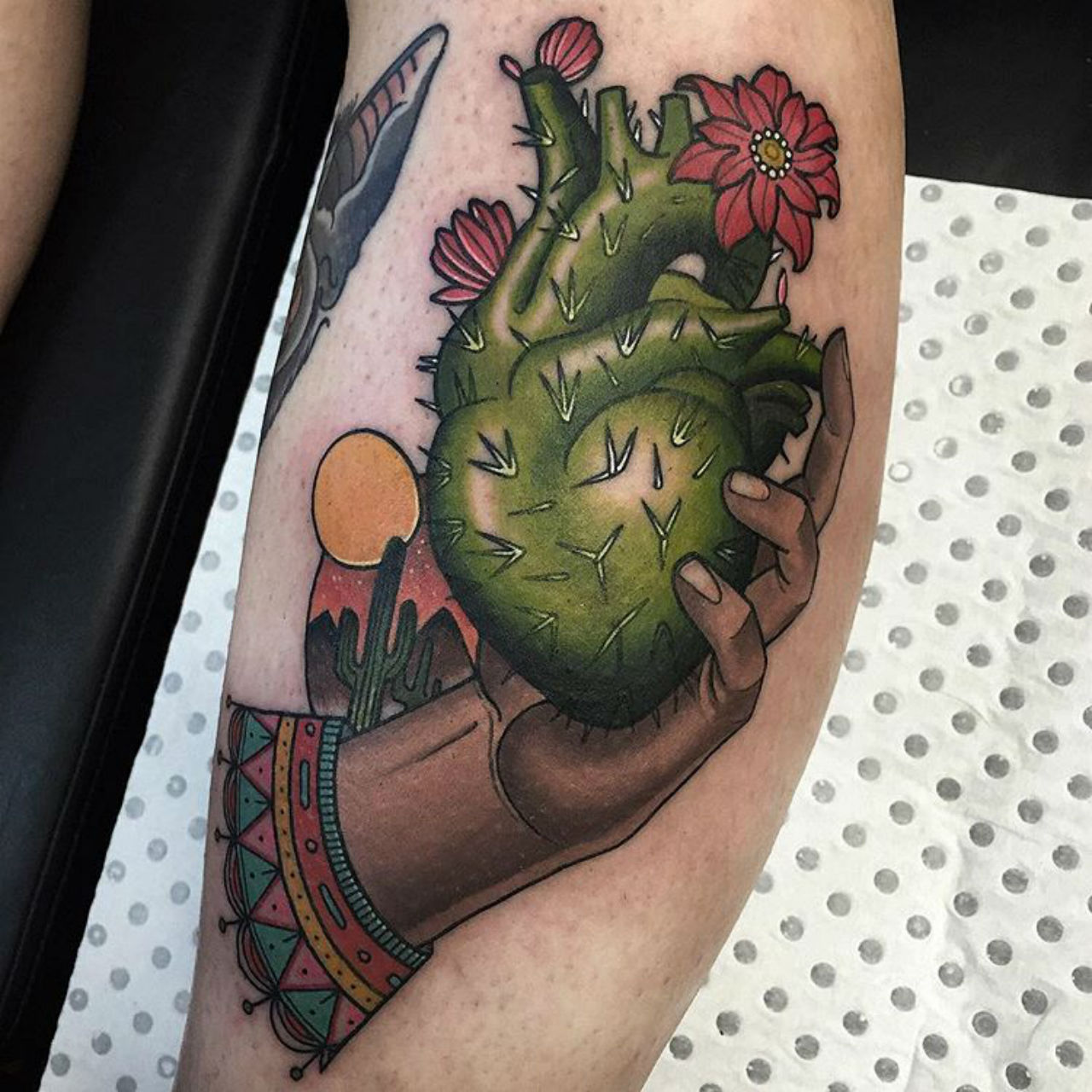 thievinggenius:Tattoo done by Drew Shallis.