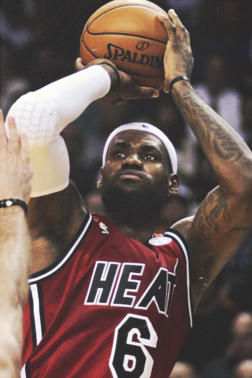 -heat:  30 points, 9 assists, 6 rebounds and 3 steals 