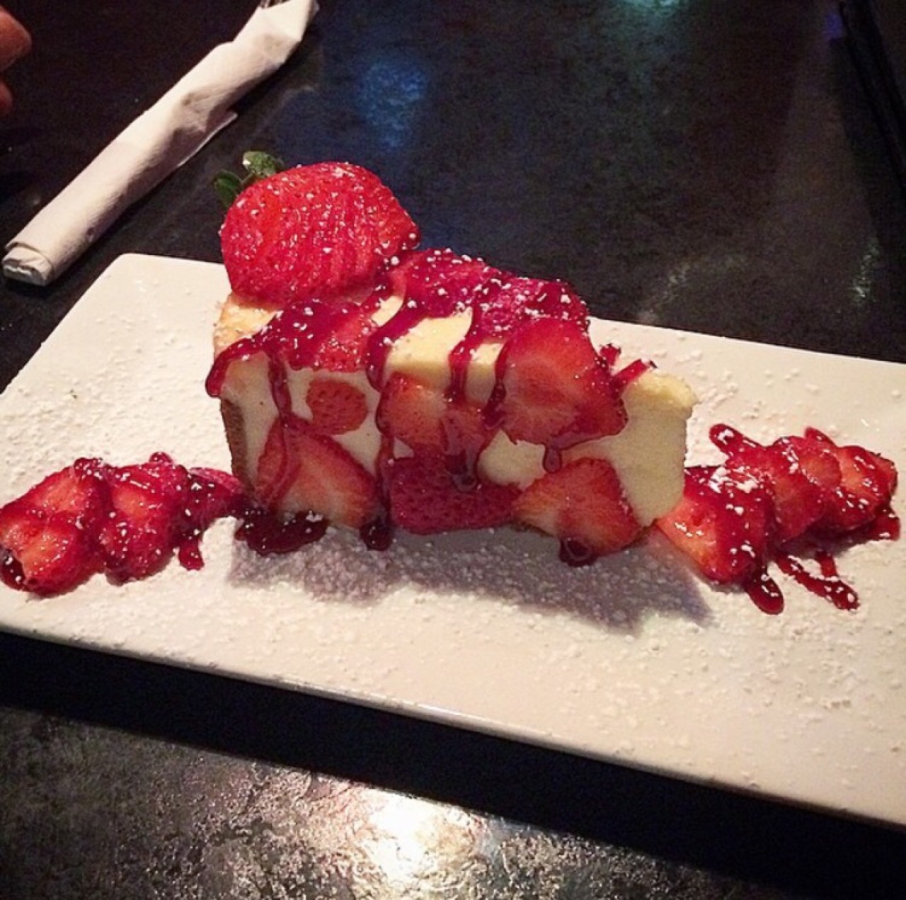 princessfailureee:  afro-arts:  Wing Bistro  www.wingbistro.net // IG: wingbistro