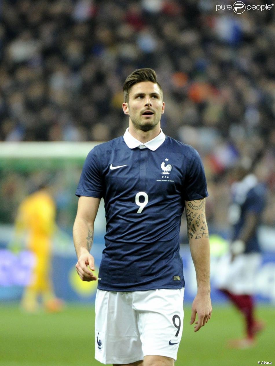 k-achaceira:  ISSO A GLOBO NÃO MOSTRA :O ❤ Atacante - França Olivier Giroud 