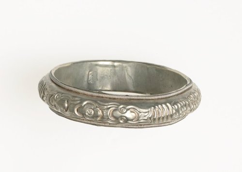 mia-asian-art: Bracelet, 20th century, Minneapolis Institute of Art: Chinese, South and Southeast As