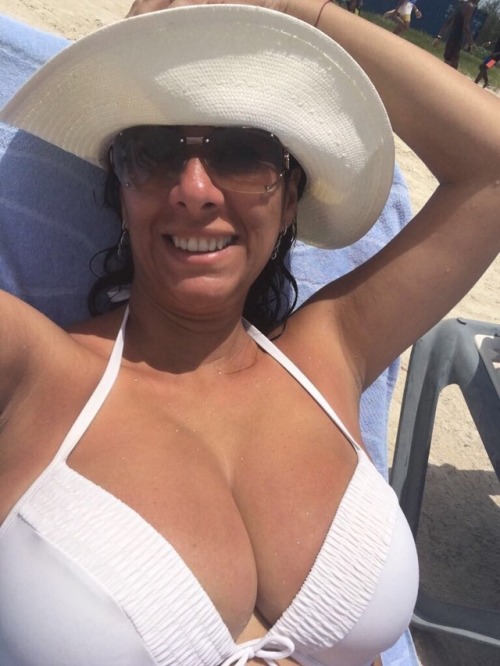 Milf Post! Katherine- The Busty As Hell Peruvian Milf Decided To Get Drunk Over The Weekend And Let Her