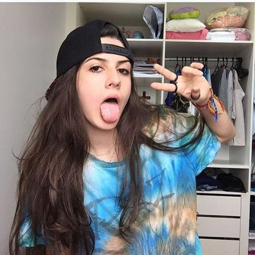 http://streetgrl.tumblr.com/post/158024825277