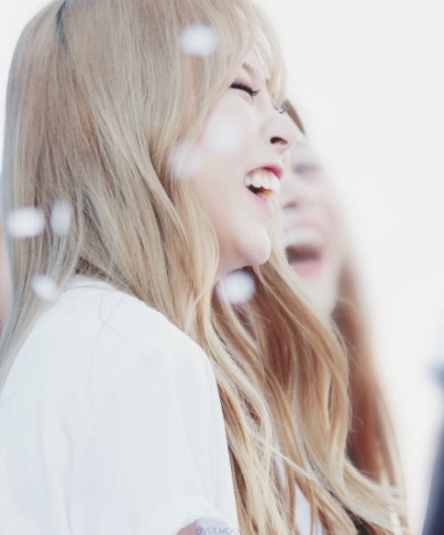byulmoo:   002 / ∞ of precious byulie
