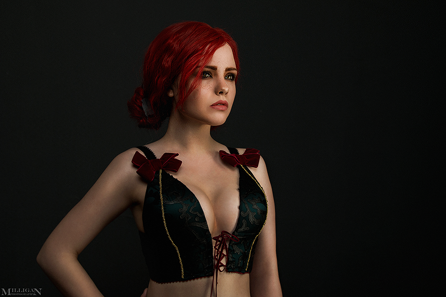 soilder9:  milligan-vick:  The Witcher: Wild Hunt Iris as YenneferTorie as KeiraFenix.Fatalist