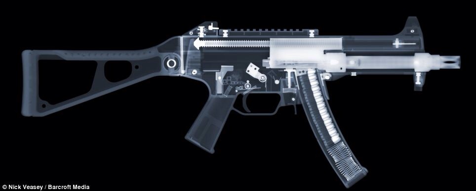 ineversurrender:  Gun X-rays http://ineversurrender.tumblr.com/ 