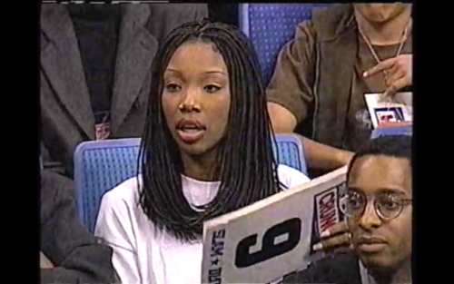thesnobbyartsyblog:Brandy at that Dunk Contest Kobe Bryant won. She looked so good.