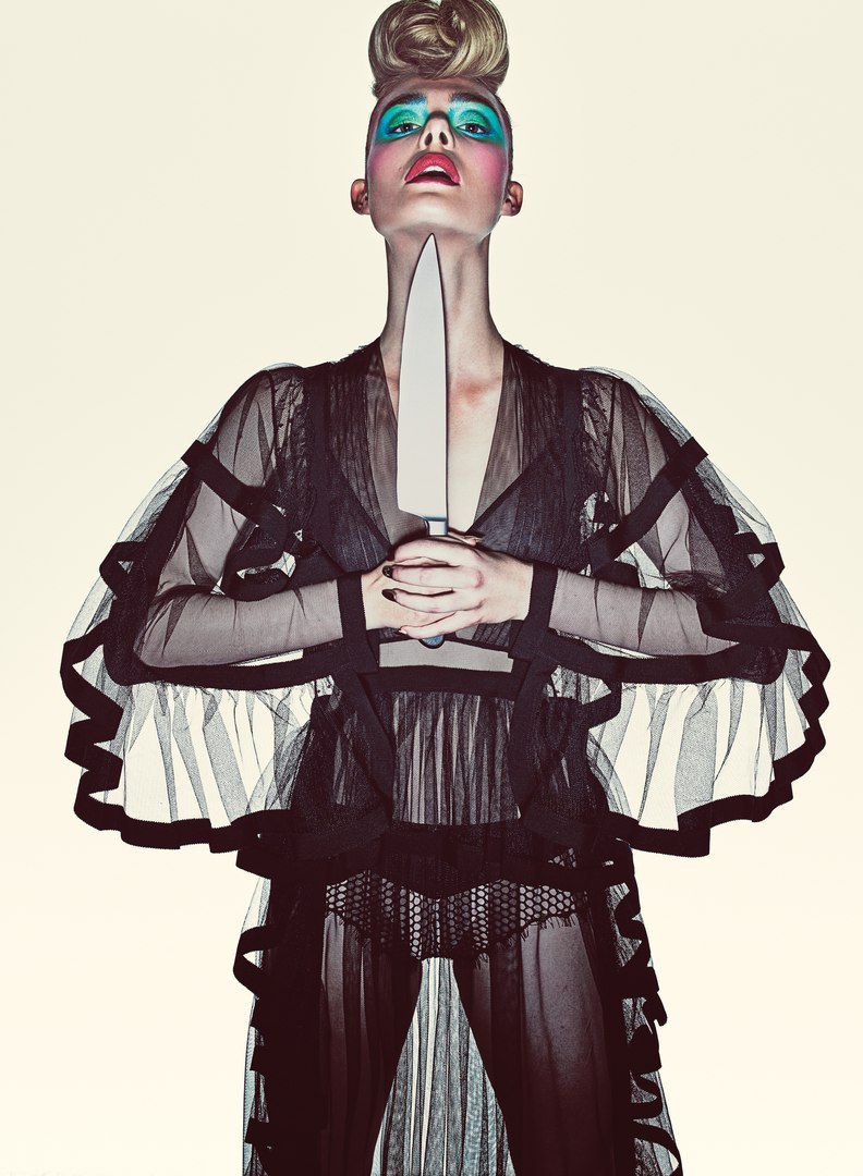 ellefanningplace:  Elle Fanning photographed by Steven Klein for V Magazine #102