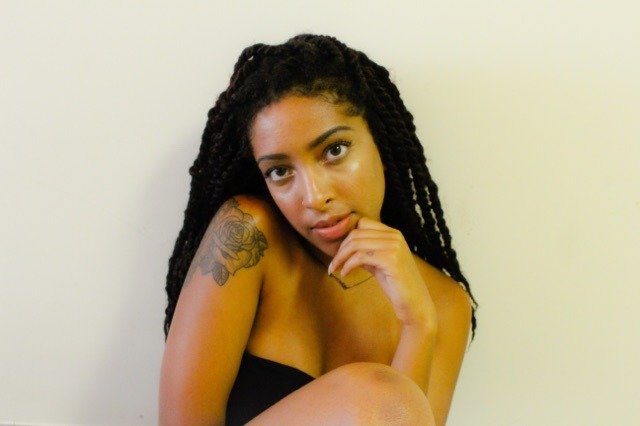 strangersneedlove:  http://byaridannielle.com  , http://byaridannielle.tumblr.com 