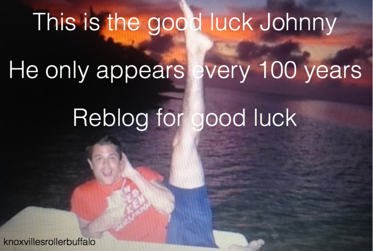 knoxvillesrollerbuffalo:  Spread for good luck…