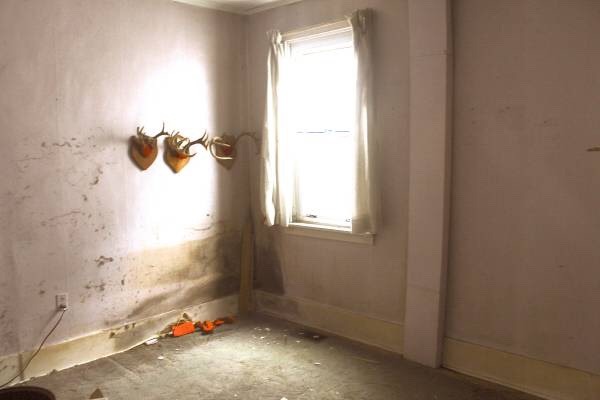 roomhole:  
