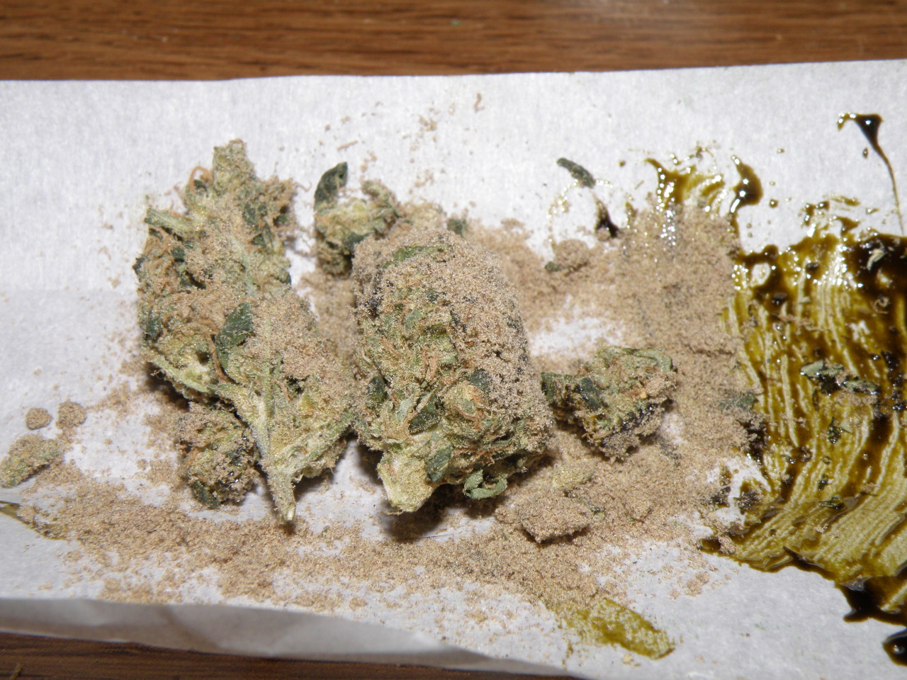 videogamesandmaryjane:  oh god this tasted so good yes sour diesel with gdp kief