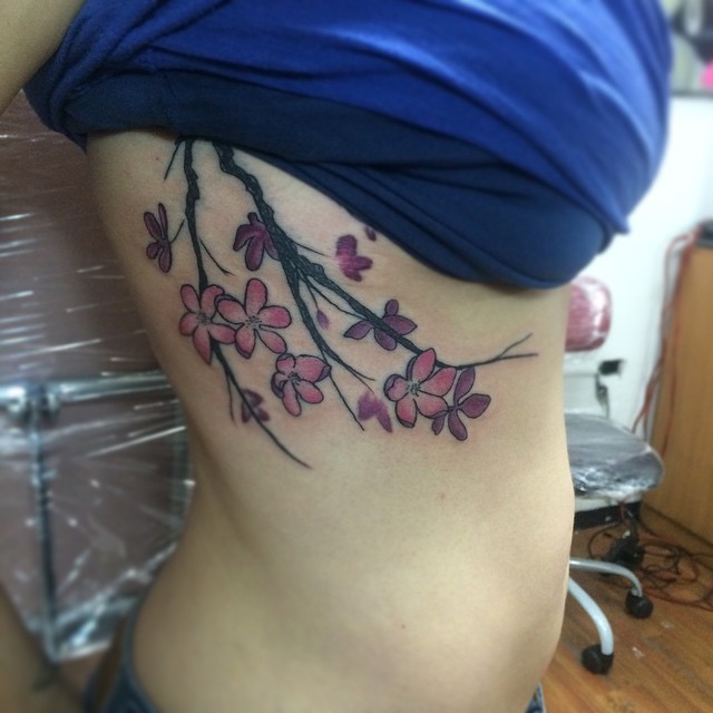 #Tattoo #tatuaje #ink #tinta #cerezo #rama #ramas #ramasdecerezo #flordecerezo #rosa