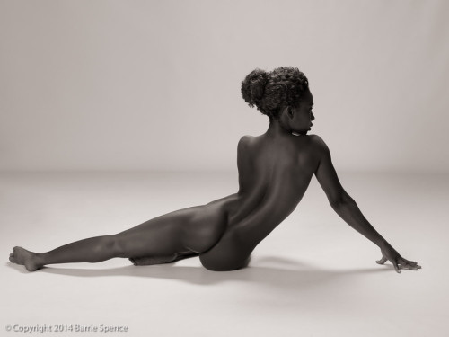 Porn Pics 500pxpopularnude:  Faith Obae - studio nude