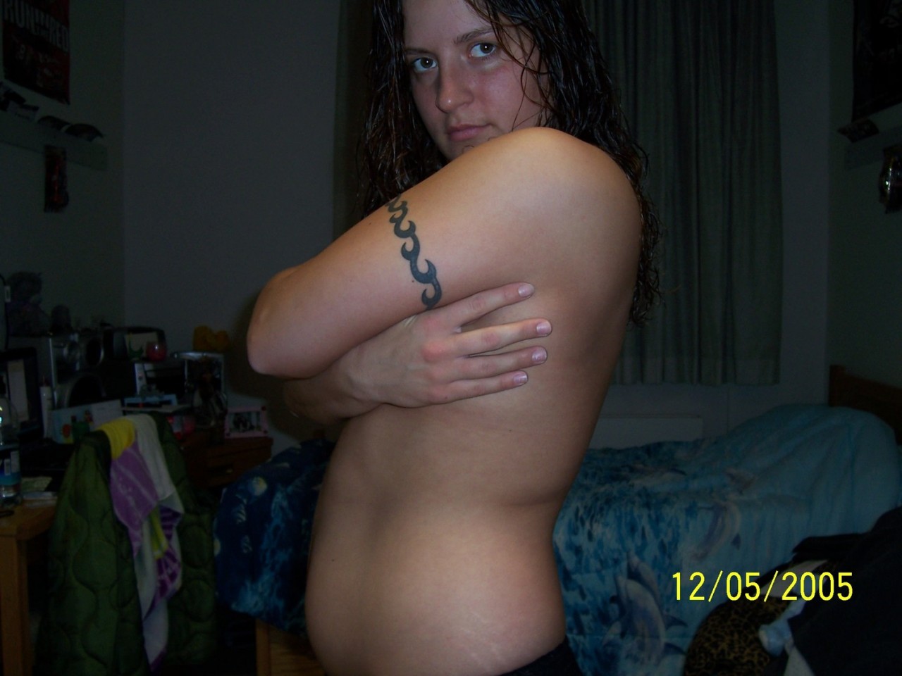 mymarinemindpart2:  Teasing Army girl pt 1