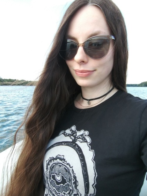 It was such a lovely day on the lake wearing my fav shirt from Electric Moon