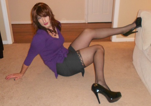 sissyvioletta:    Sexy and seductive   Caitlin    