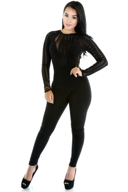 stuffmygirlfriendshouldwear:  Gitionlinehttp://www.gitionline.com/product.php?productid=28510&amp;cat=496&amp;page=6This jumper features soft smooth stretchy fabric, round neckline, long sleeves, partial lace fabric, and minor see through, seams, show