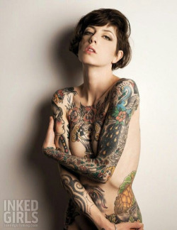 we-require-more-tatooed-girls:  More @ http://we-require-more-tatooed-girls.tumblr.com