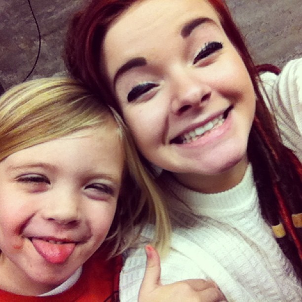 jjprentiss:  family is home from L.A. :)