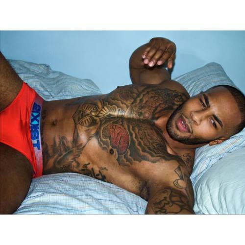 melaninmuscle:  STEVEN BECK