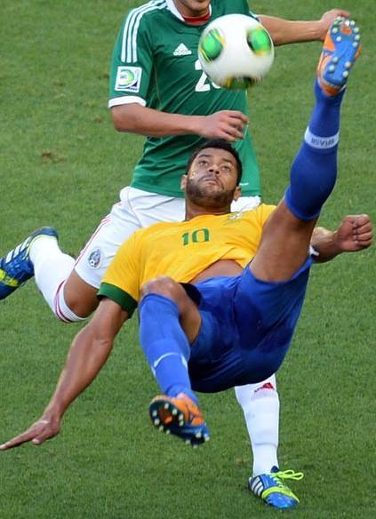 assofmydreams:  Brazilian footballer Hulk porn pictures