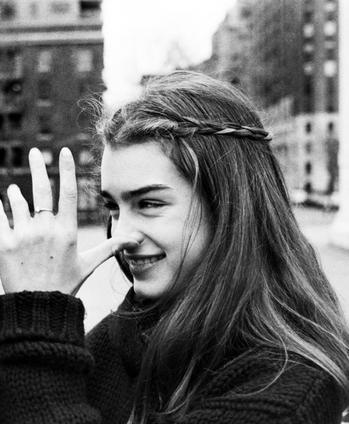 petah-l:  debbiiiethornberry:  brooke shields  indie//boho