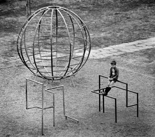 scavengedluxury: Playground on Zsókavár Street, Budapest, 1976. From the Budapest Muni
