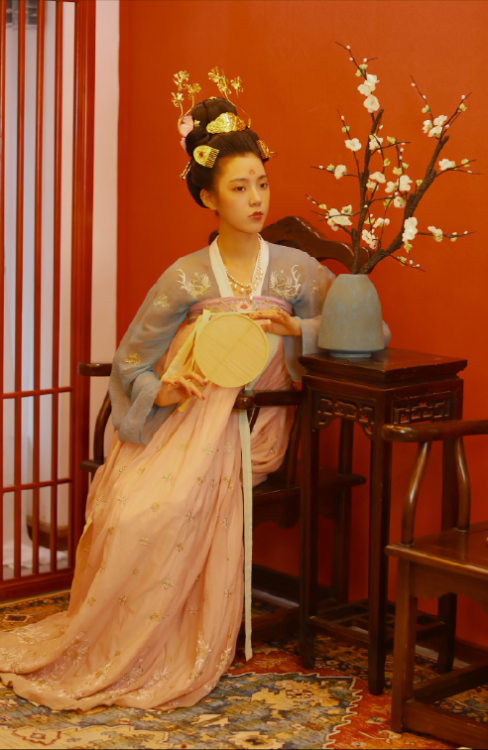 Chinese HanFu | Pictures by weibo@睁大你的双眸- 