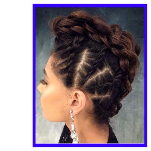 Are you familiar with the 3D braid and have you ever use it to create a Faux nHawk? #fb to this ⛓ Ce
