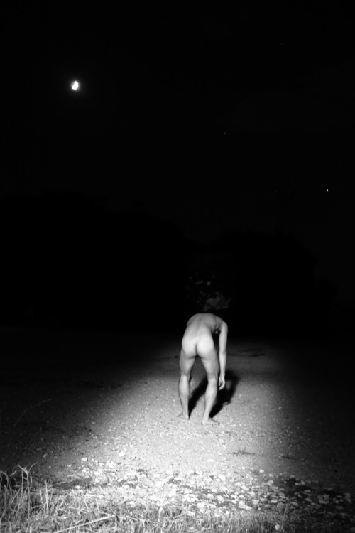 menelasart:  @johnmask those summer nights