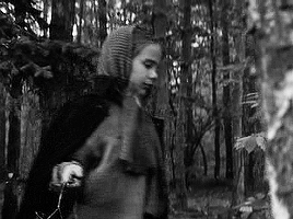 amatesura:Hanniween | MischaThe spaces in your mind devoted to your earliest years… are they differe