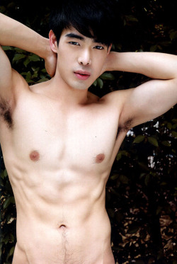 auberonbc:  For more Gorgeous Asian Men visit : http://auberonbc.tumblr.com/archive