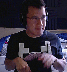 seans-infected-retinas:  Mark dancing in his outros