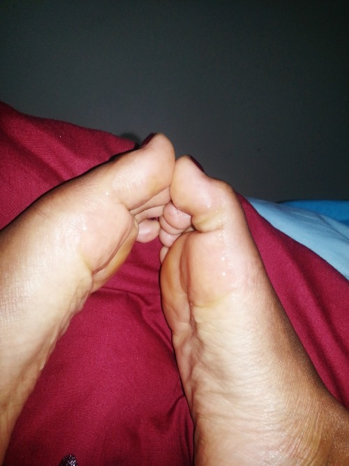 Very hot feet SUBMITTED by Jema, thank You, we are waiting for more :)