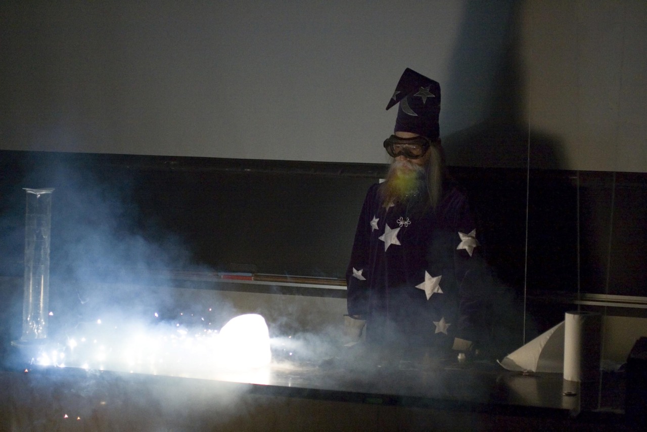 glumshoe:  glumshoe:  Yet more of my wizard professor, who has a poodle familiar