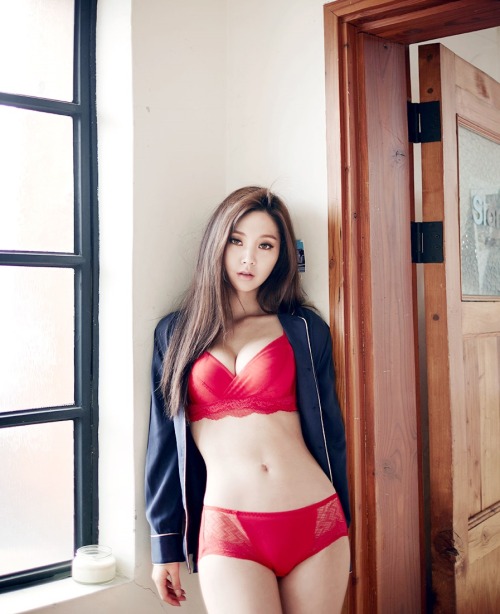 fy-chaeeun:  Chae Eun - 36th Set porn pictures