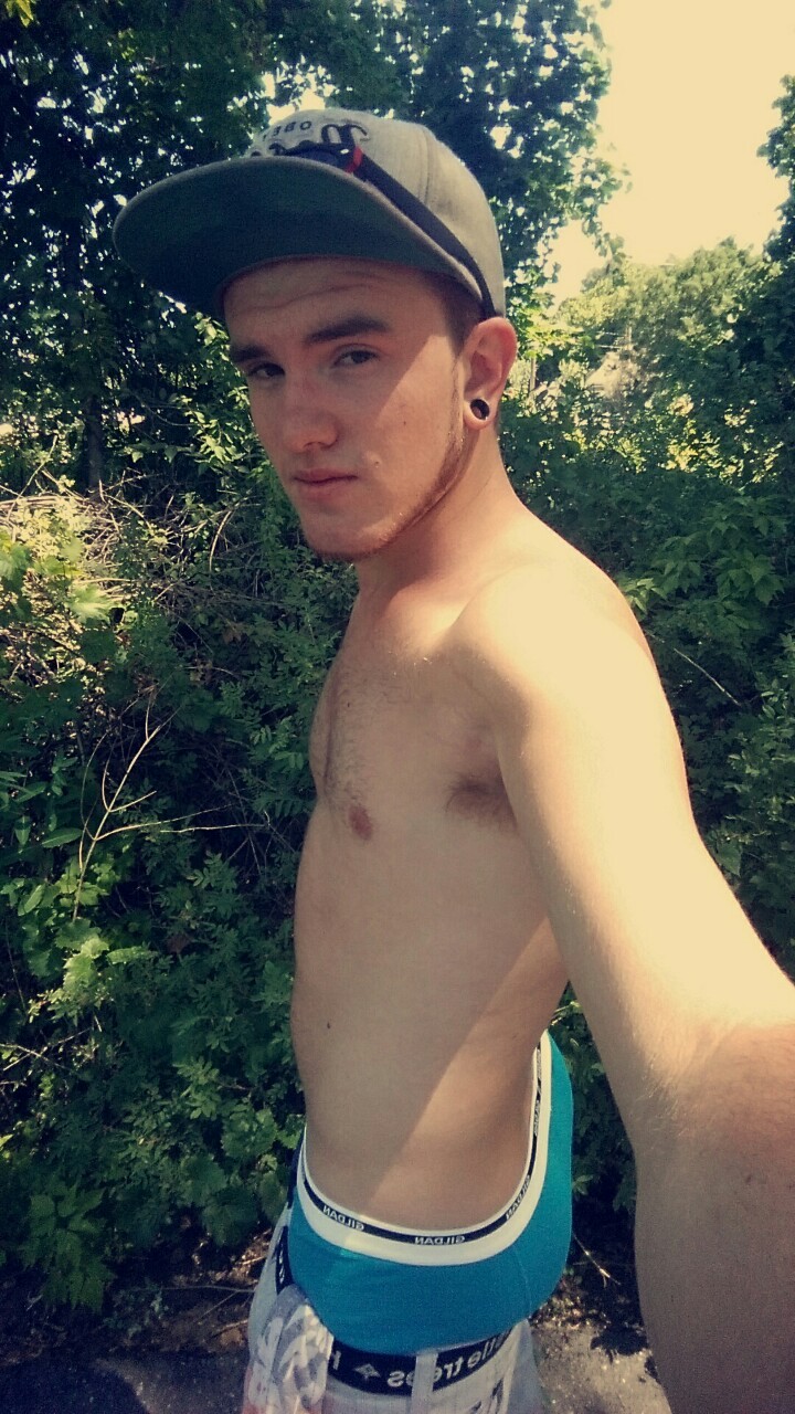 jacksodaily:  ronone81:  Like my Sag ?    ❤ = Jacksodaily I LOVE making you hard.
