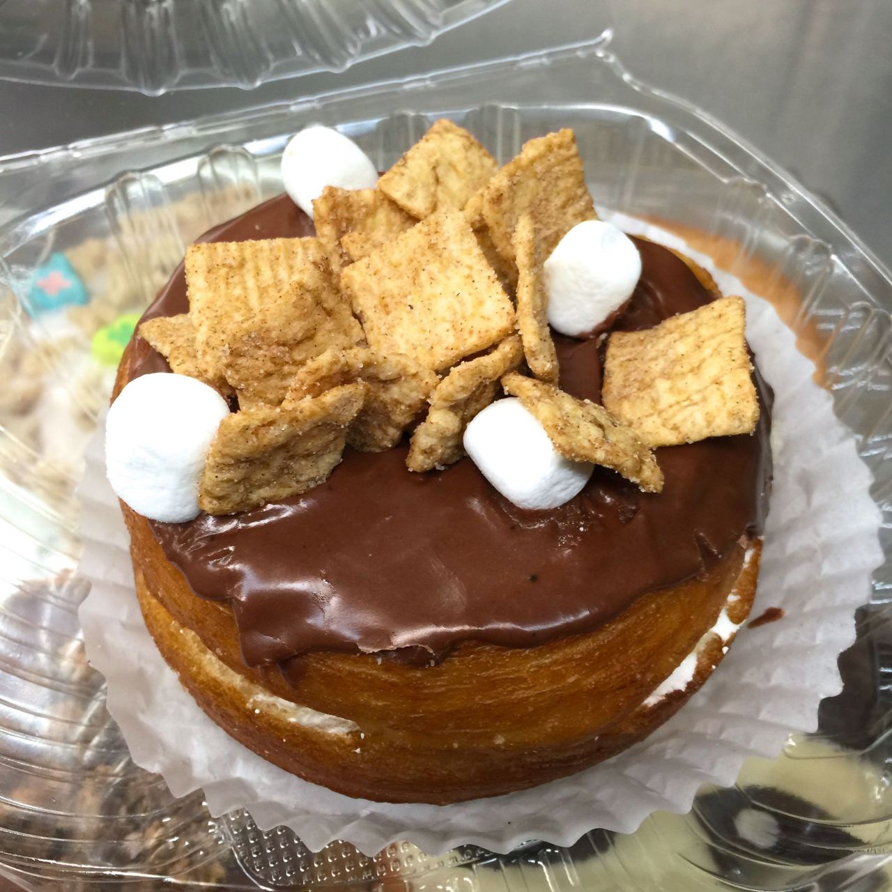 loveandporkbelly:  S'more Donut from California Donuts in Los Angeles, CA. 