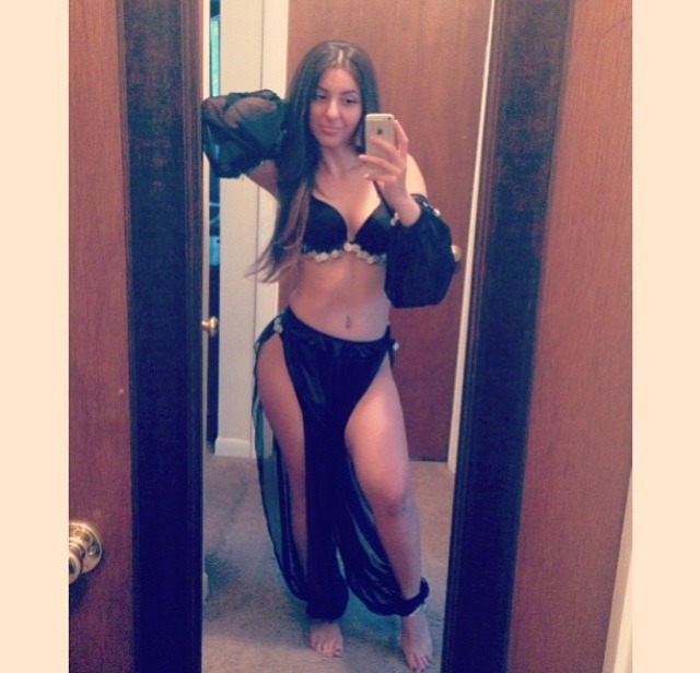 fuckyourdreamsdotcom:  like random awesome shit? Follow this blog  IG: ElinaModelina