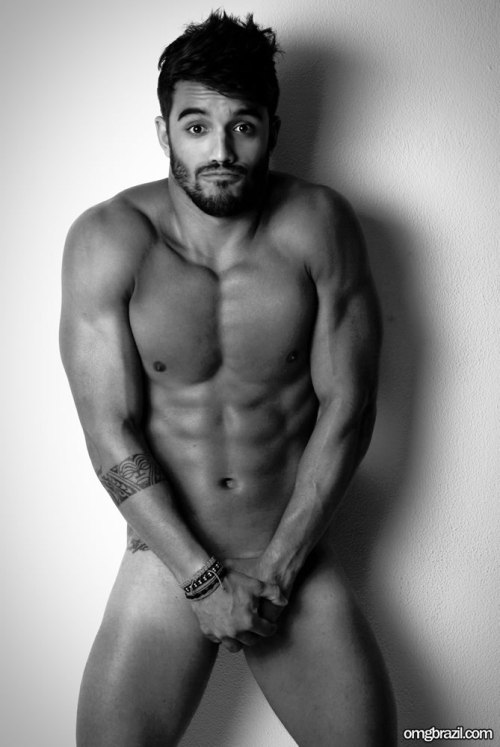 mondodimusica:  ANDRÉ COELHO | Big Brother Brazil 13’s hot and smart lawyer-model  